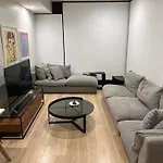 Heart Of Sydney Cbd Furnished Apartment