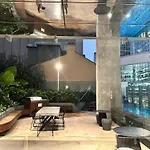 Heart Of Sydney Cbd Furnished Apartment