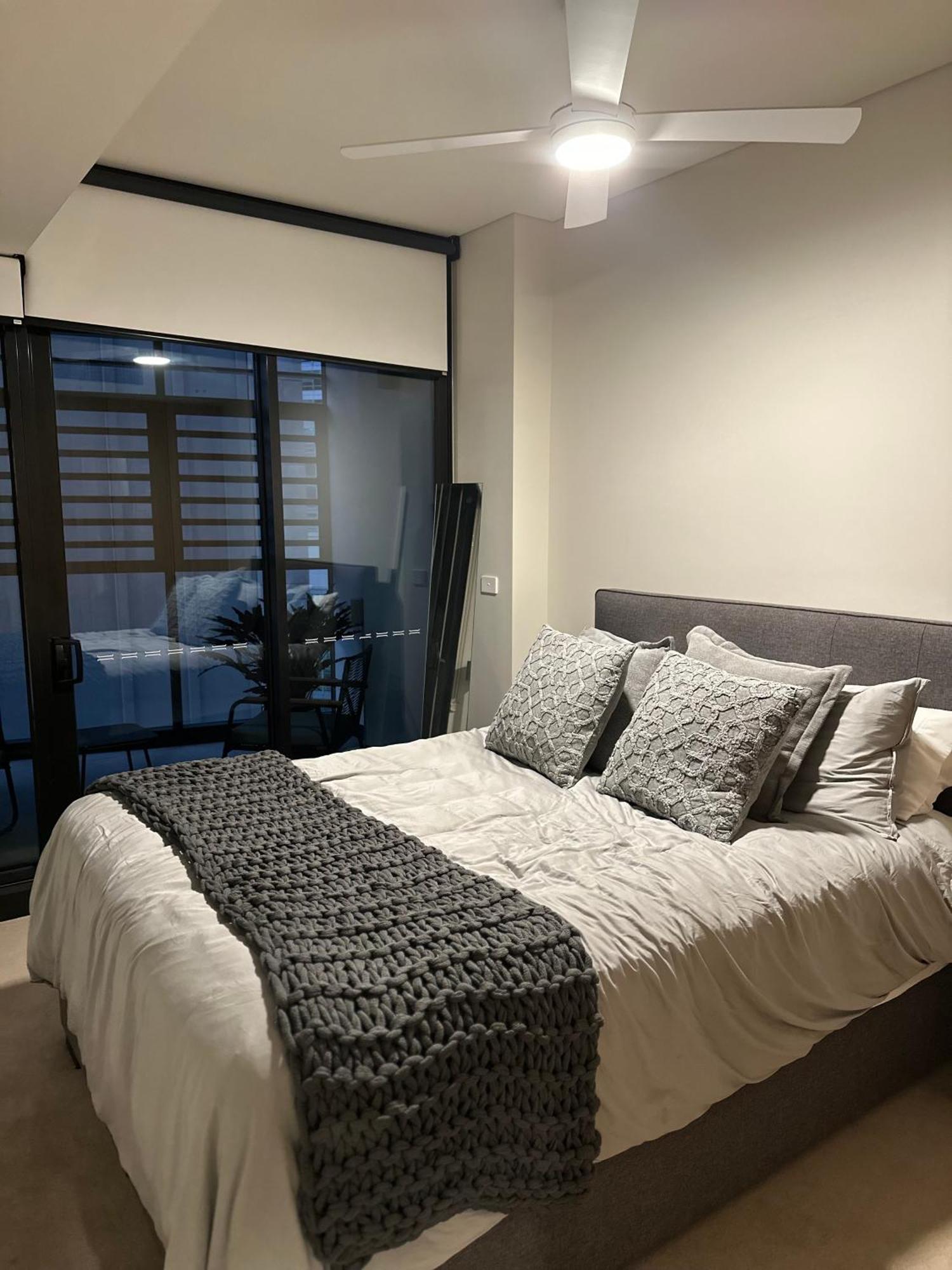 Apartment Heart Of Cbd Furnished Sydney