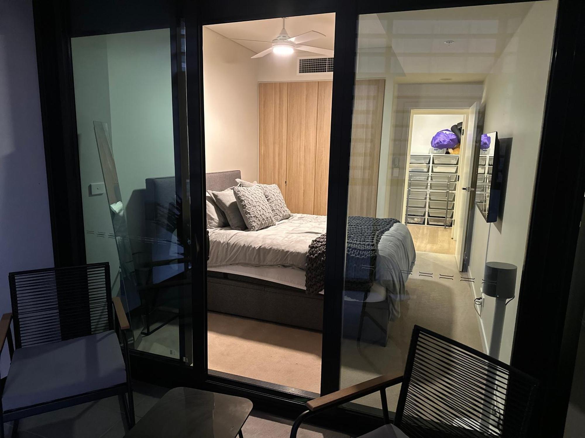 Heart Of Cbd Furnished Apartment